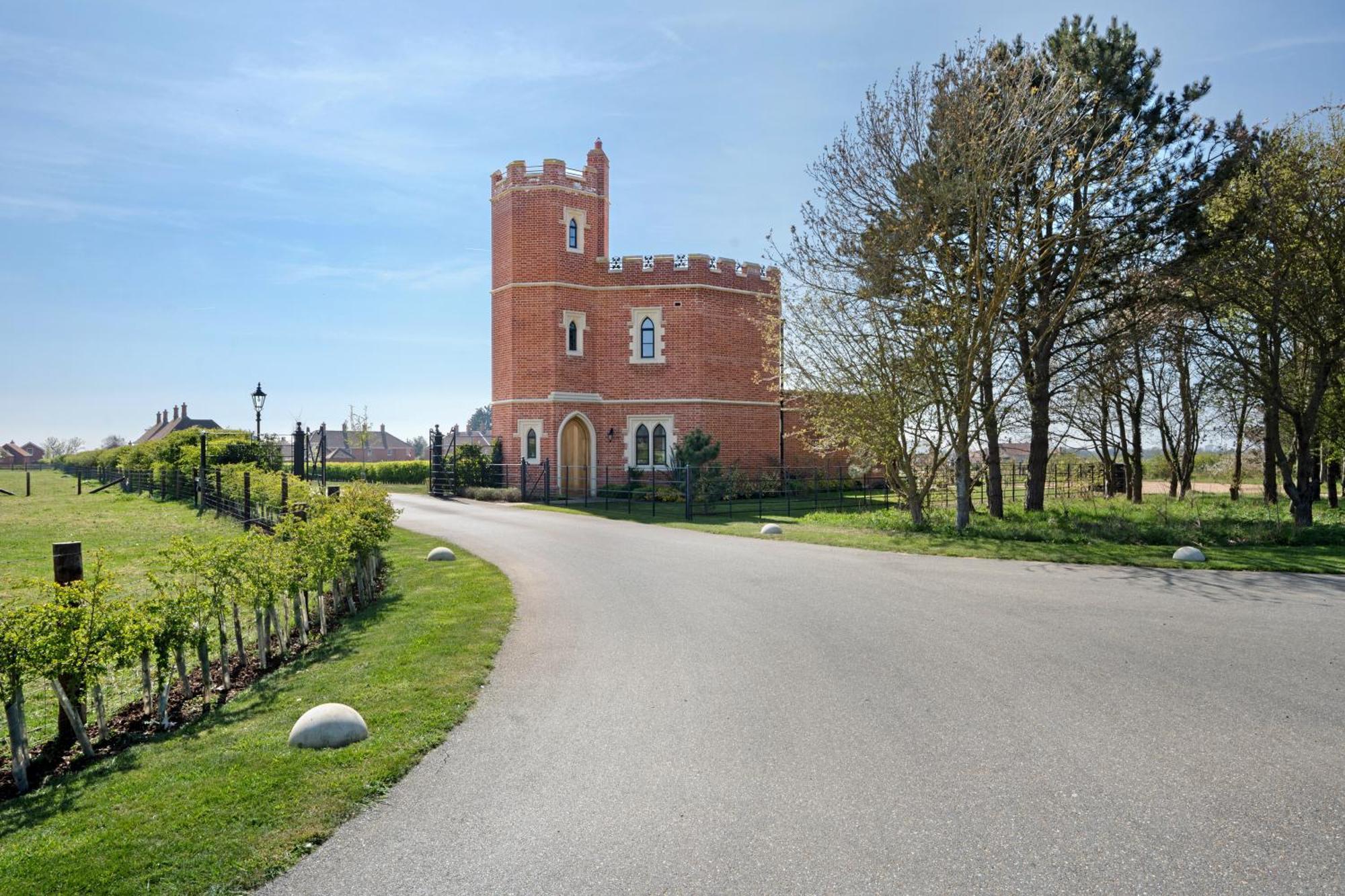 Saint Osyth South Lodge, St Osyth Priory מראה חיצוני תמונה